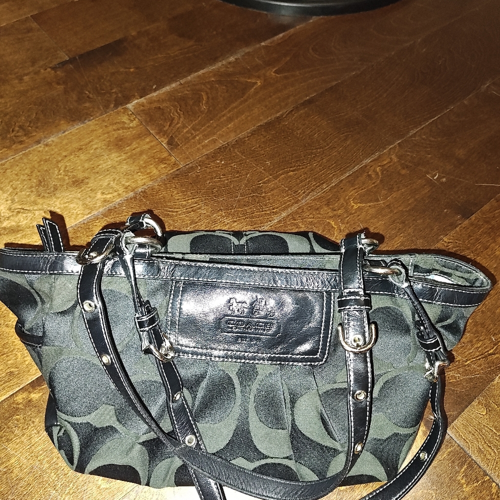 Coach Black  Shoulder Bag